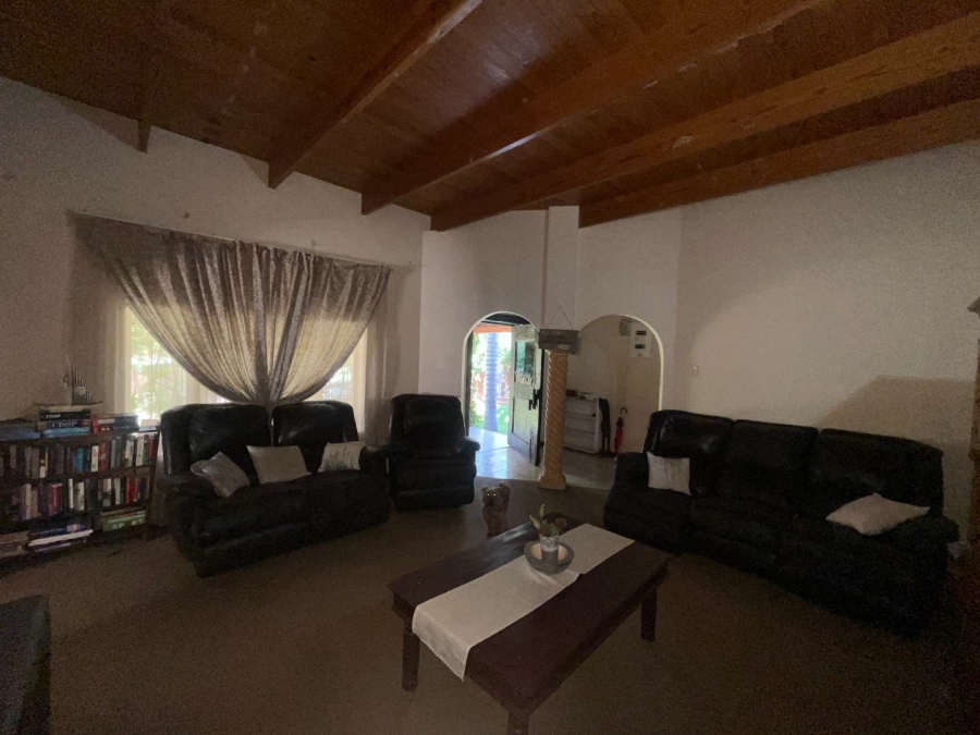 4 Bedroom Property for Sale in Die Rand Northern Cape